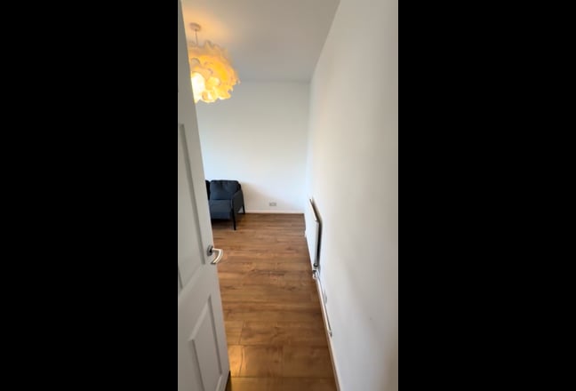 Bright Flat in London's Best Location(TowerBridge) Main Photo