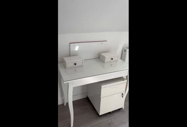 Cozy and Spacious Double room for rent in E17  Main Photo