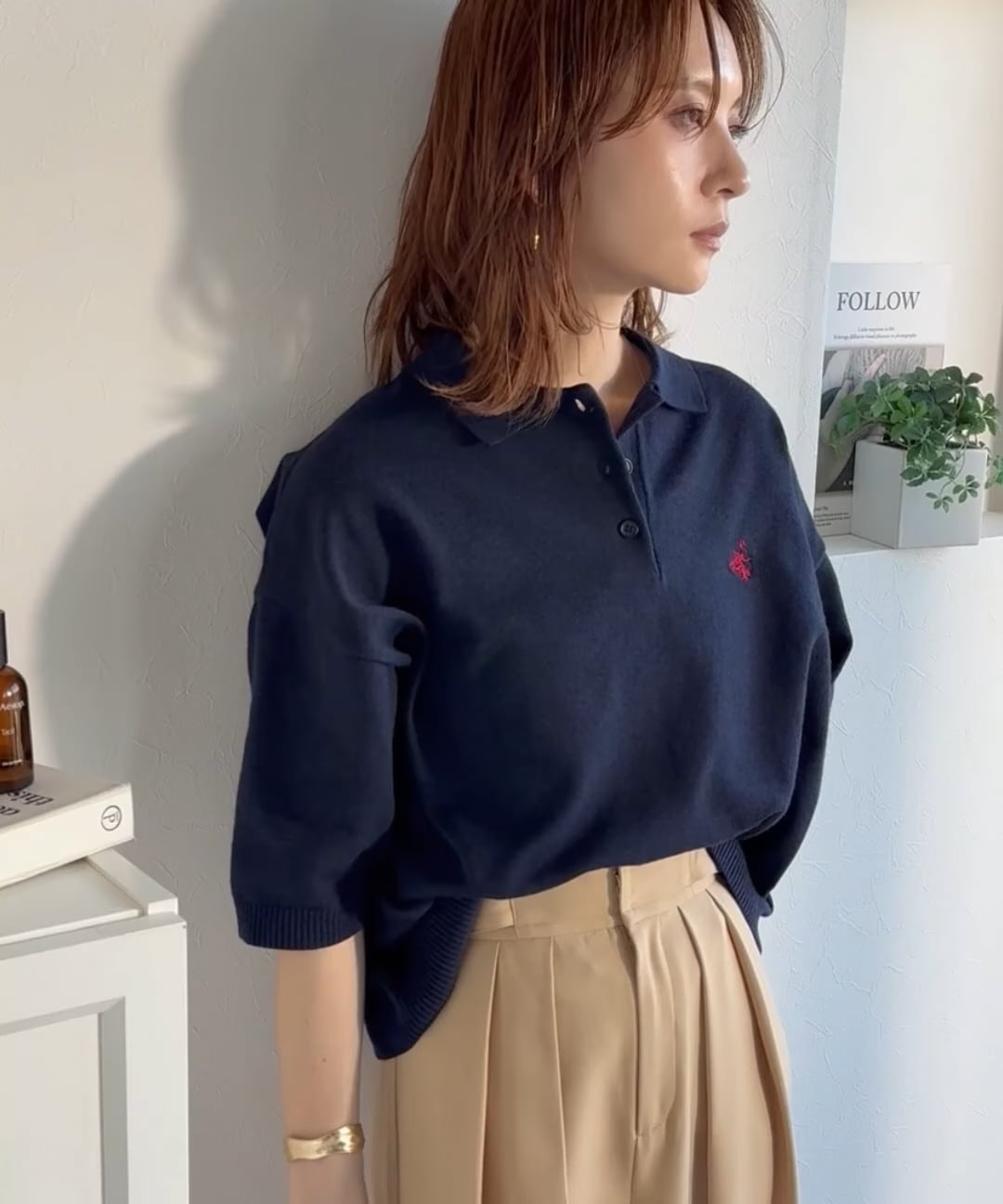 抜け感のあるゆったりシルエット。胸刺繍ルーズポロニットプルオーバー