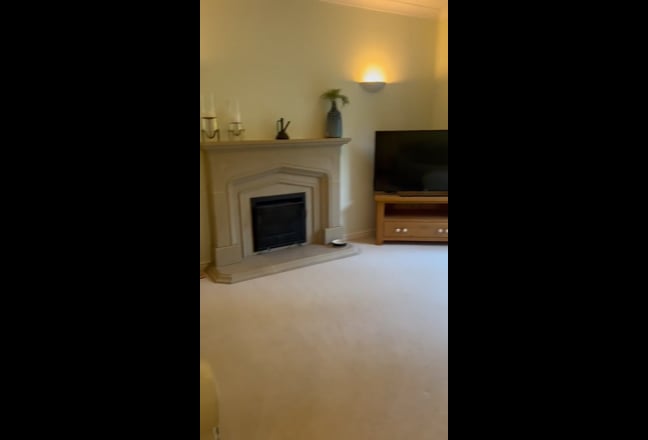 King room + second room in large house  Main Photo