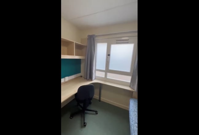 Creek Court Studio London | Bills Included | &pound;295 Main Photo