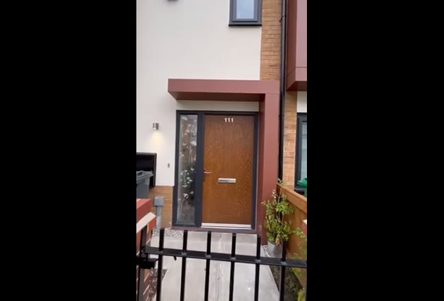 Double bedroom in Ardwick near MU and MRI Hospital Main Photo