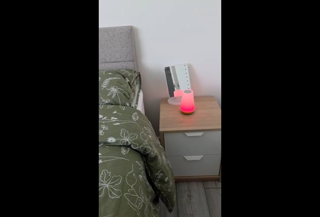 Double room available for rent - fully furnished! Main Photo