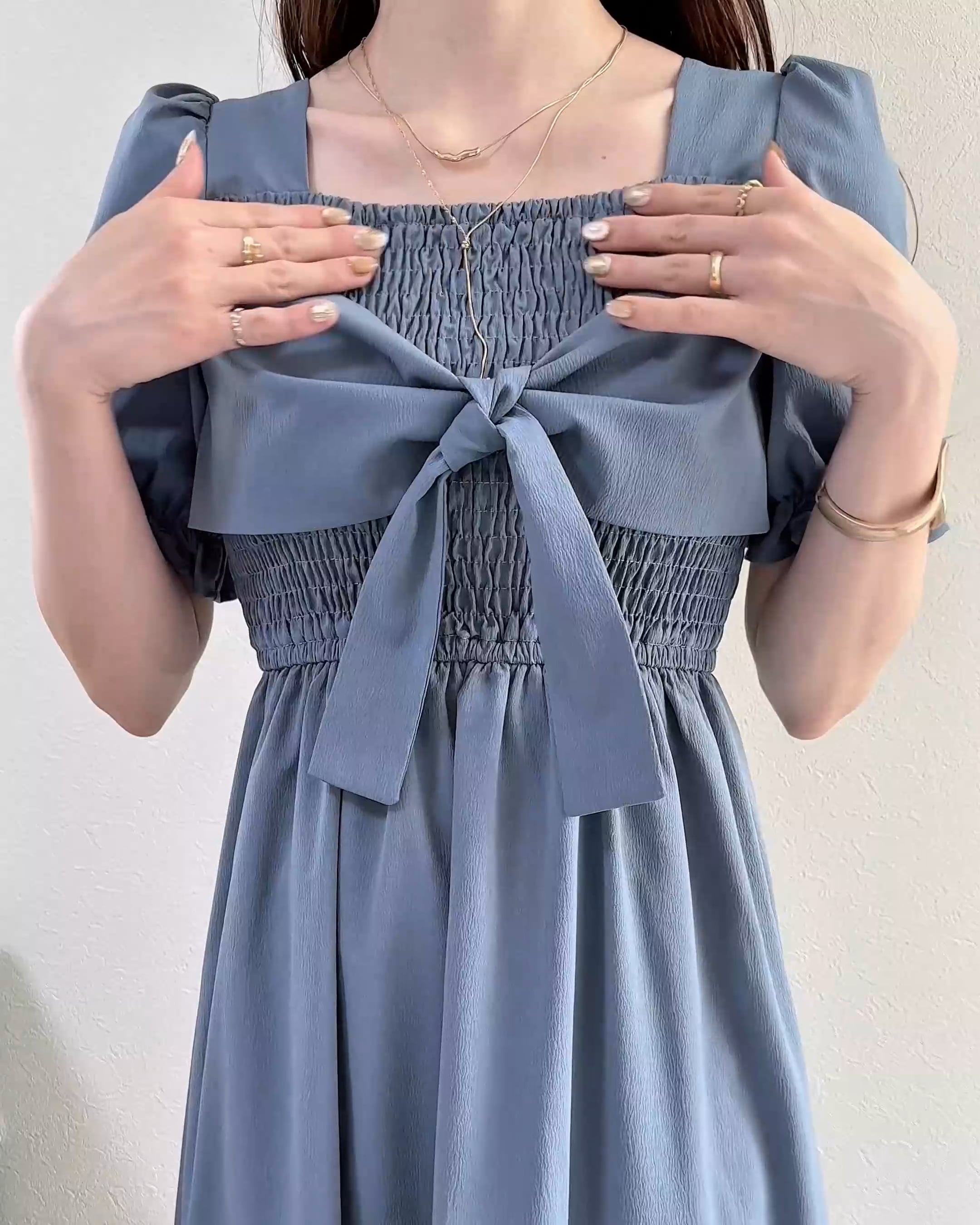 mily bilet】一目ぼれ確定。ビッグリボン使いシャーリングワンピース