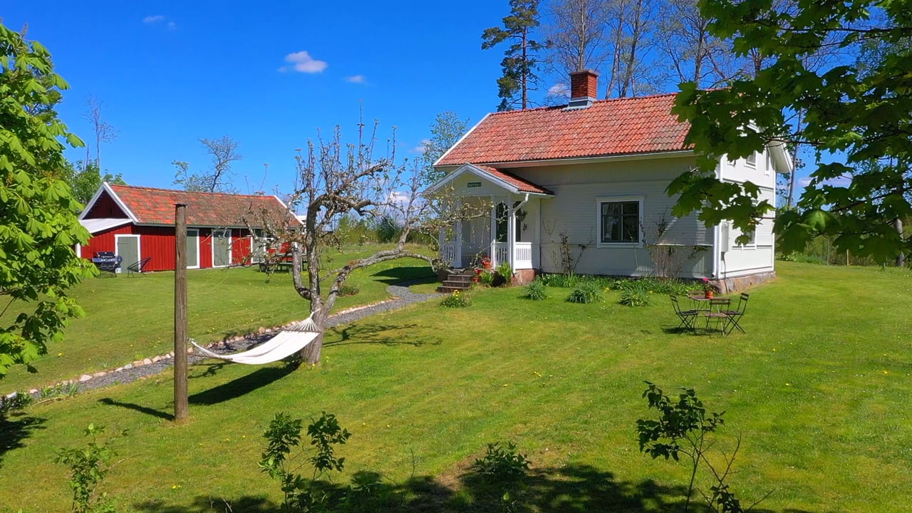 3 rum Villa på Bogård Haga 1 Hult Eksjö kommun - video