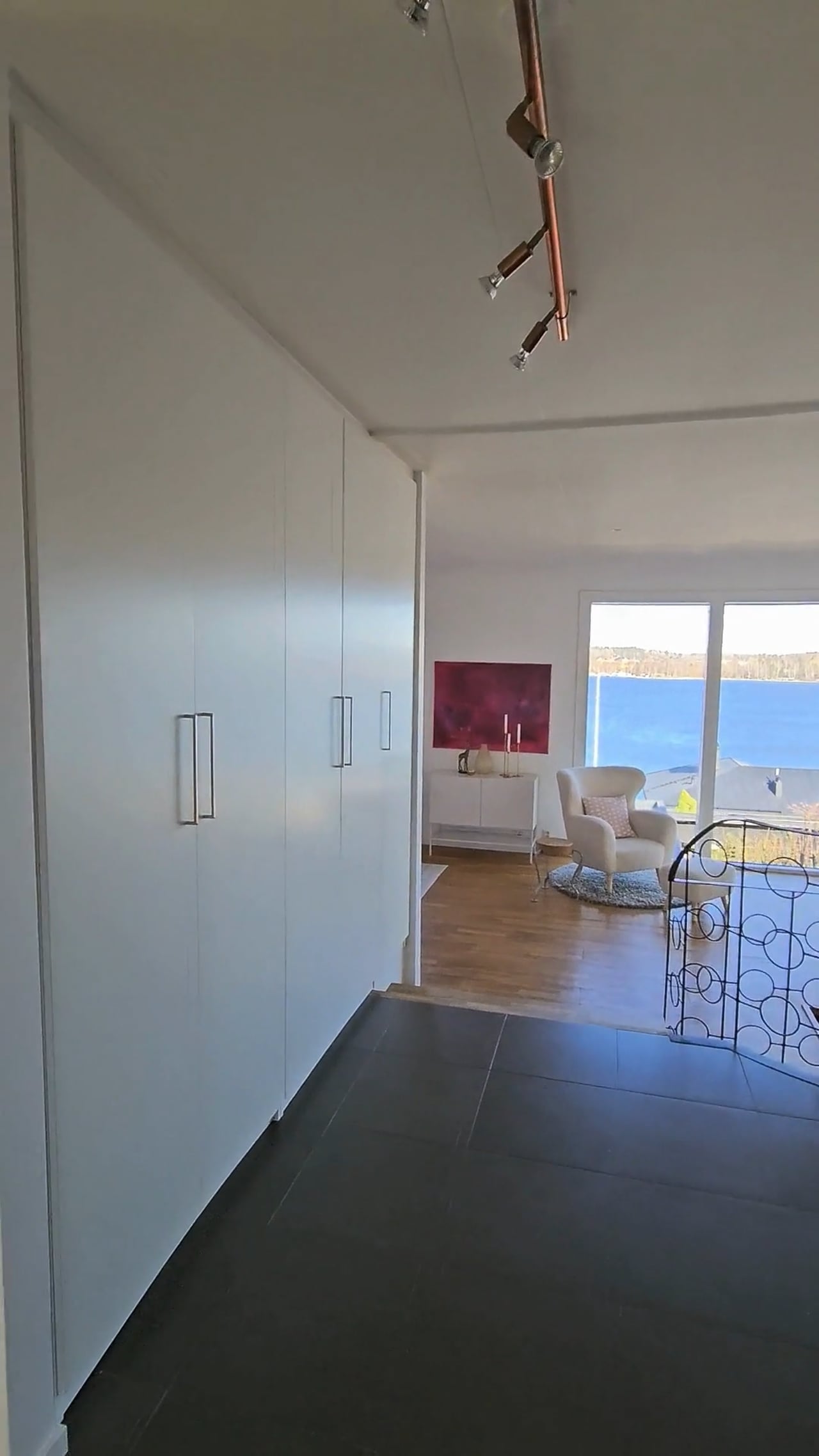 8 rum Villa på Bränningestrandsvägen 47 Pershagen Södertälje kommun - video