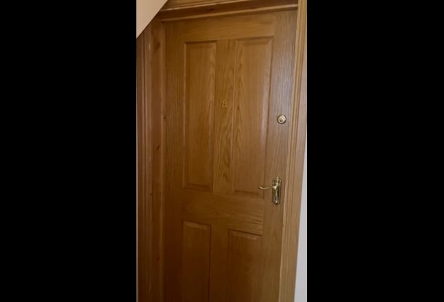 ‼️Stunning Studio‼️All Bills Inc‼️Town Centre Main Photo