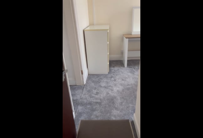 ⭐️5 bed student house available from July 2026!⭐️ Main Photo