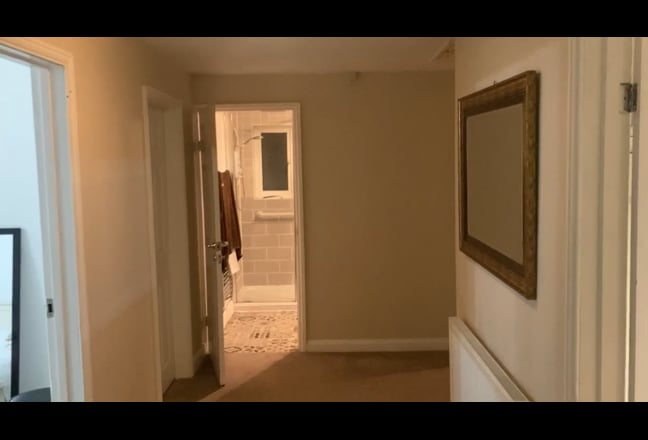Room in friendly bungalow  Main Photo