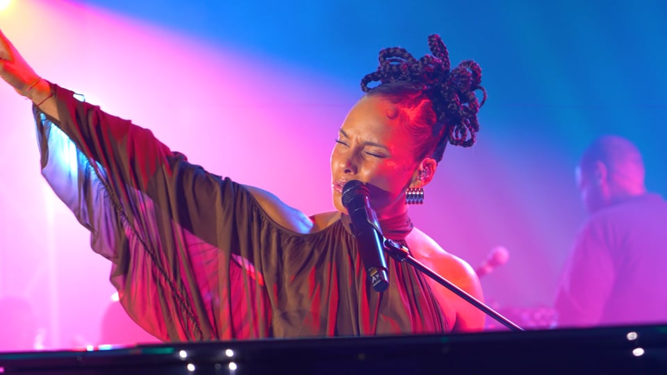 Alicia Keys Concert- Halekulani Hotel