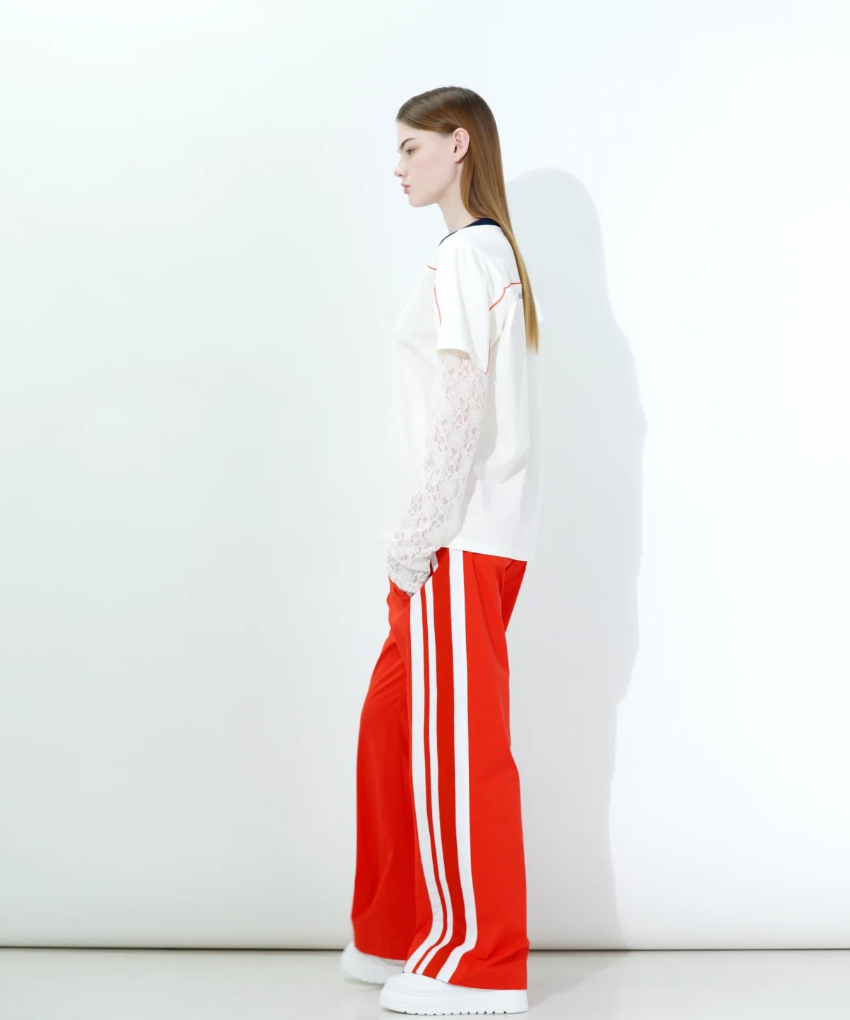ESSENTIAL / フラワーレースレイヤードトップス TOPS Night STORE