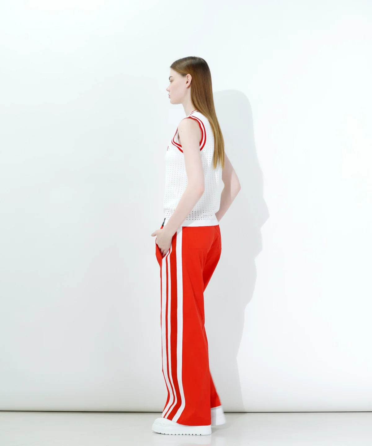 ESSENTIAL / 配色ライン メッシュベストトップス TOPS Night STORE