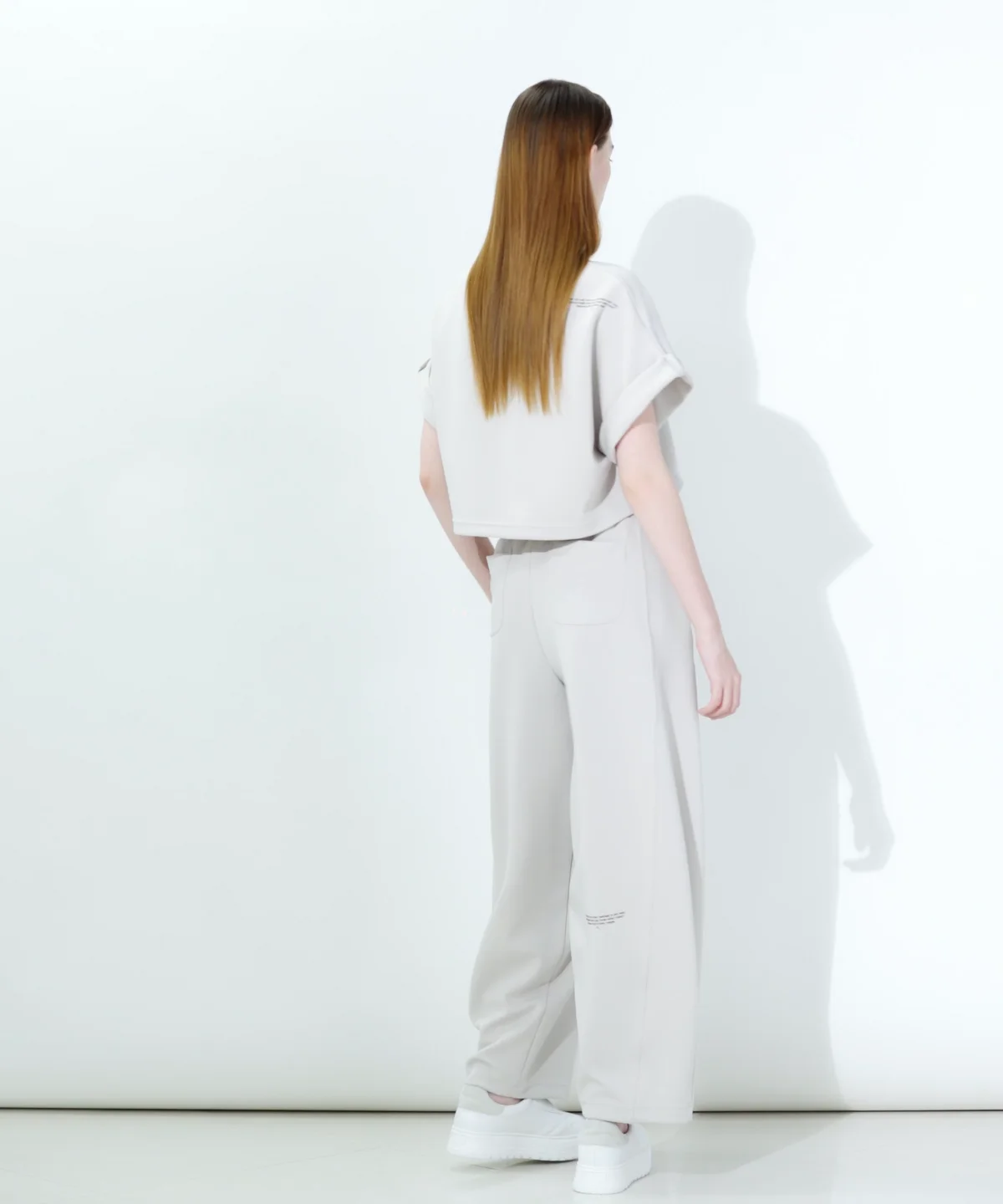 ESSENTIAL /ダンボール切り替えカーブパンツ BOTTOMS Night STORE