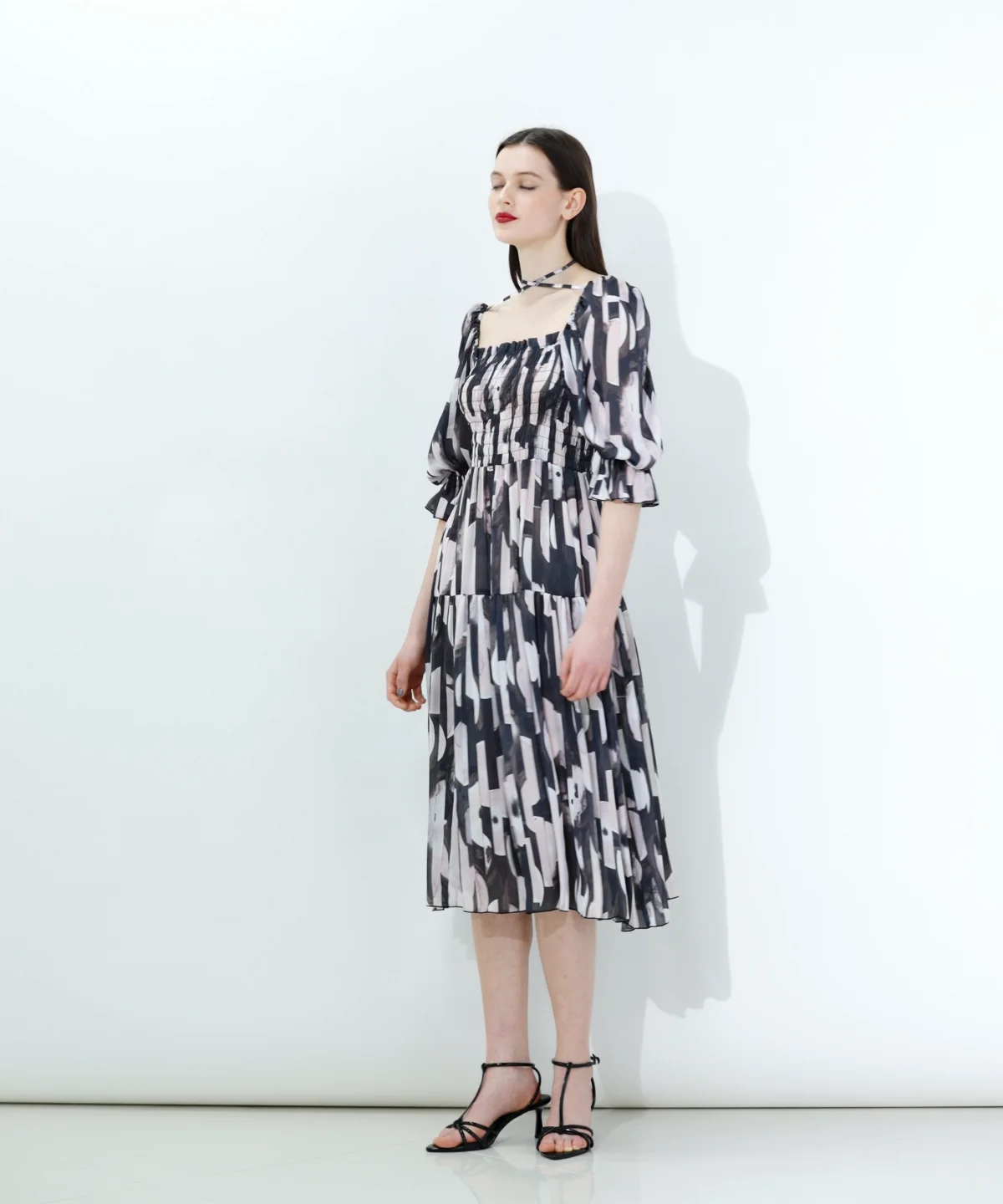 CORCOVADO / スクエアネック パフスリーブドレス DRESS Night STORE 