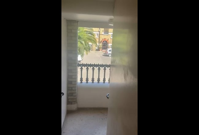 Prime Location - Compact One Bed Main Photo