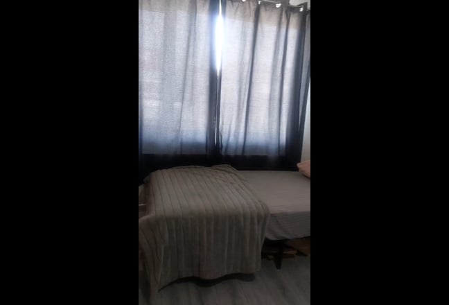 Fully furnished one bed is available in Ig2.  Main Photo