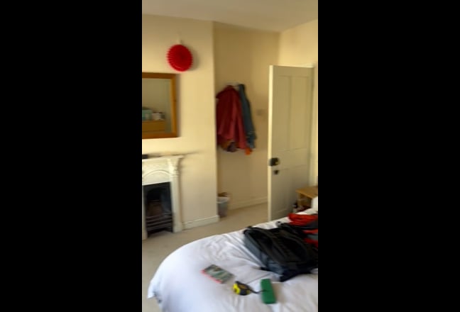 Large Furnished Double Room - NR2. Bills included Main Photo