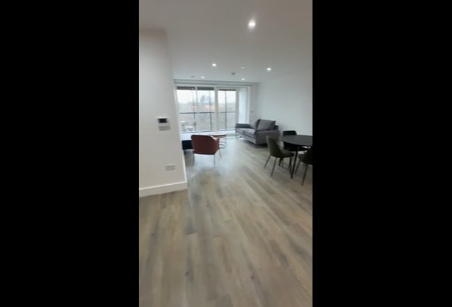 En-suite Room in 2-Bed Apartment in Botley Main Photo
