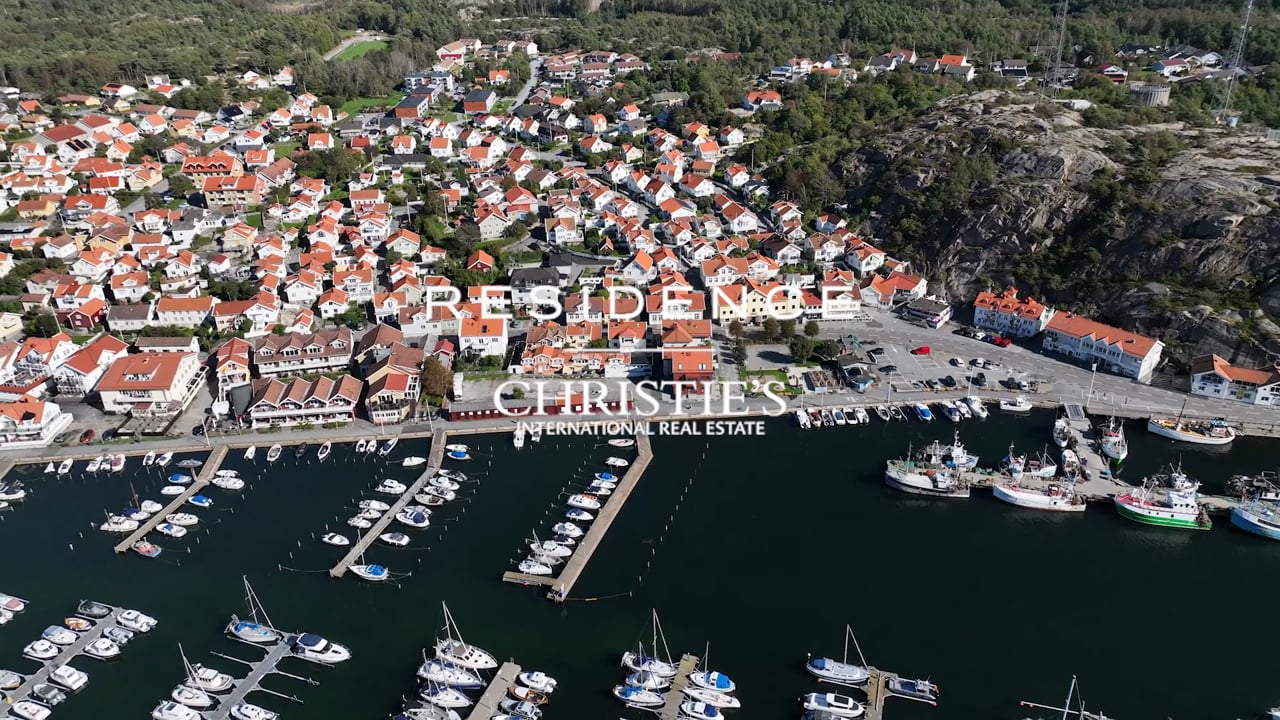 14 rum Villa på Nedre långgatan 39 Grebbestad/ Bohuslän Tanums kommun - video