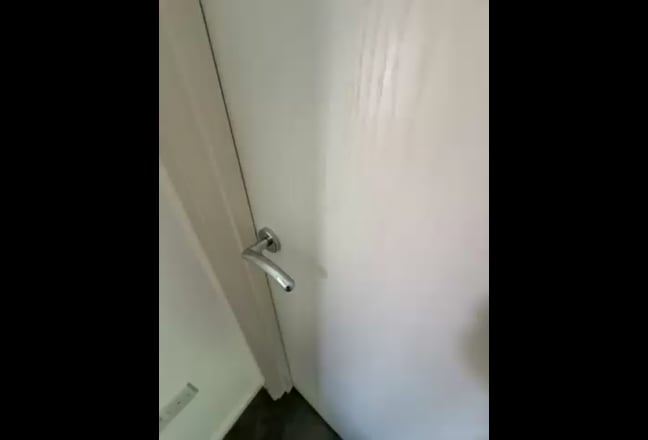 Spacious Double room available in a 3 bed house-m Main Photo