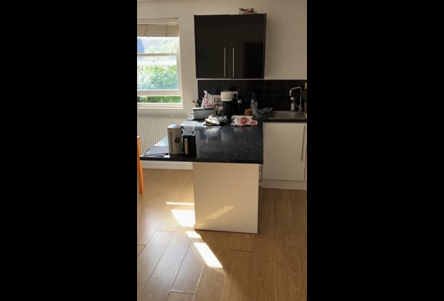 Room nr Stockwell / Oval Main Photo