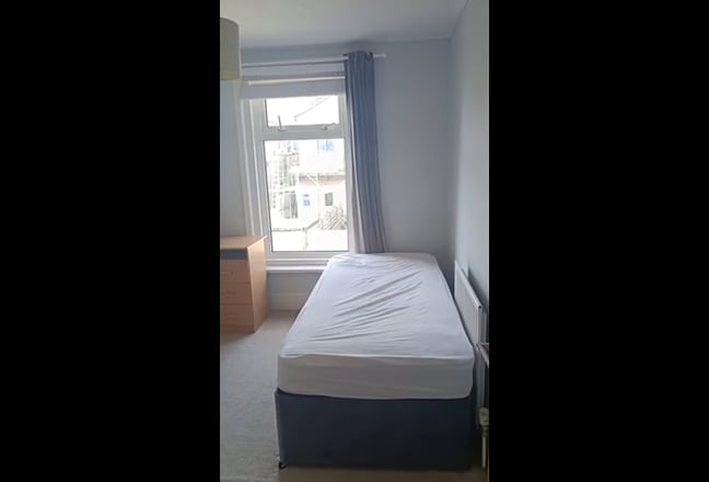 Double room available for Female  Main Photo