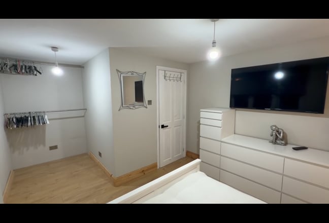 Rooms to rent Main Photo