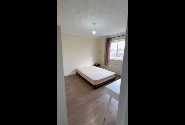Double Room To Let For Individual  Main Photo