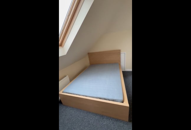 Double En-suite room in Ashley Down Main Photo