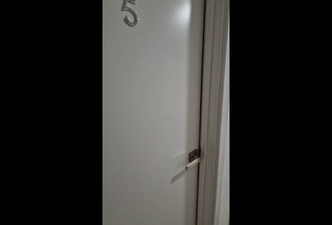 Large Double Room with Ensuite Main Photo