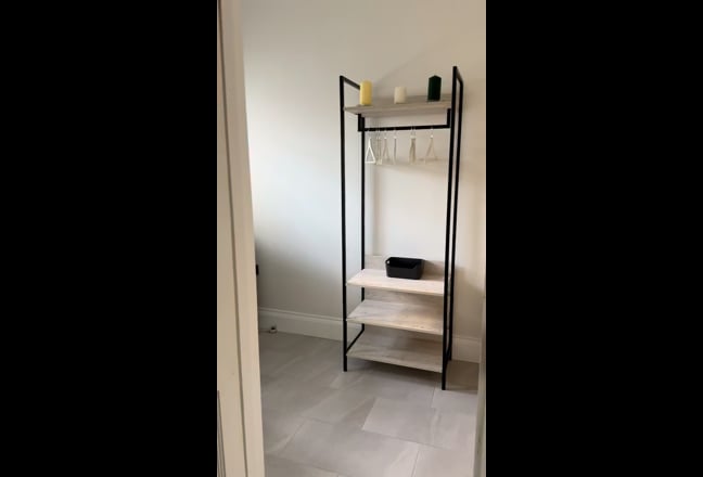 🏡 Brand New Ensuite Room & Private Toilet  Main Photo