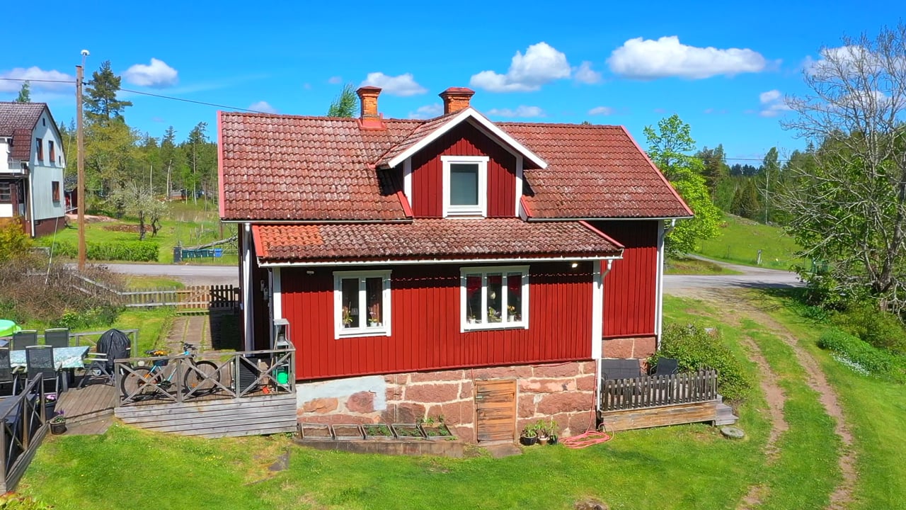 7 rum Villa på Rydsnäsvägen 49 Rydsnäs Ydre kommun - video