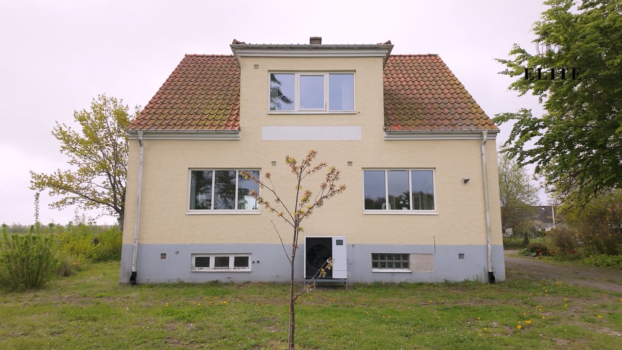 4 rum Villa på Lilla Beddinge kyrkväg 316 Lilla Beddinge Trelleborgs kommun - video