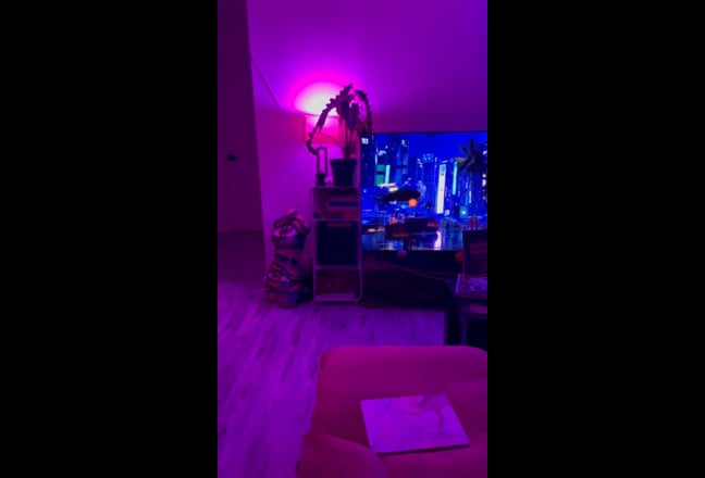 Furnished Large Bedroom - Utilities and WiFi incld Main Photo