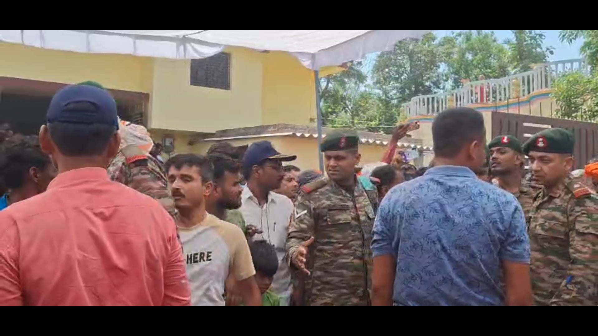 सेना के सूबेदार मेजर हरेराम गिरी पंचतत्व में विलीन, राजकीय सम्मान के साथ अंतिम संस्कार