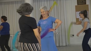 Taller de psicodansa per fomentar l'autocura en les persones grans