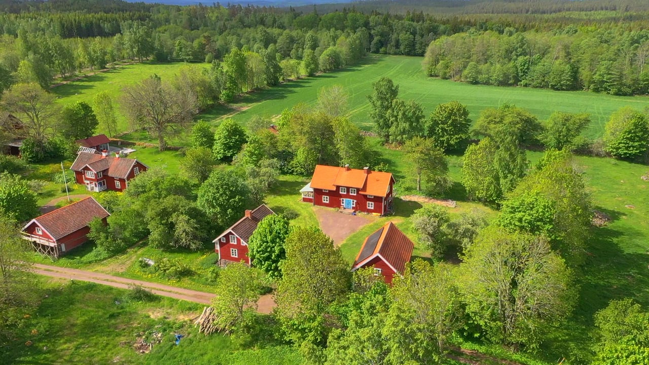 6 rum Gård/skog på Botilstorp 1 Adelöf Tranås kommun - video
