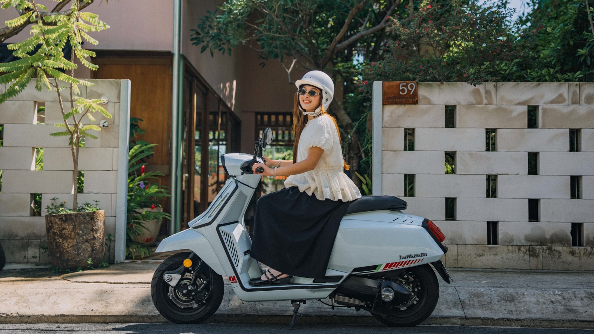 Khanh Linh x Lambretta — Morning Ride