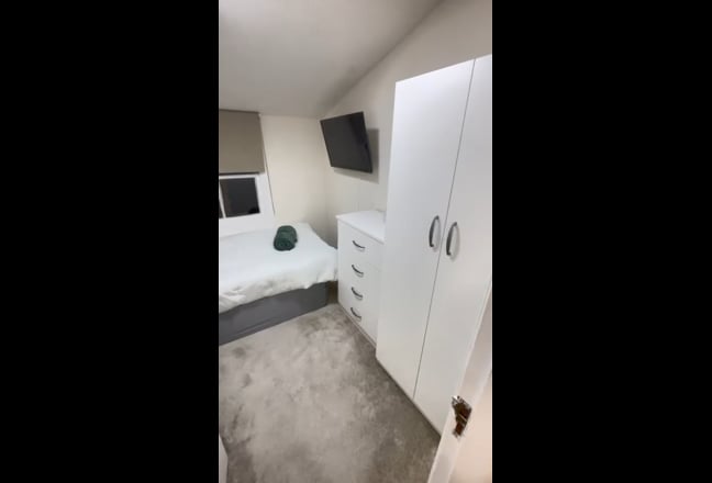 🔥Spacious Single room in West Hampstead  Main Photo