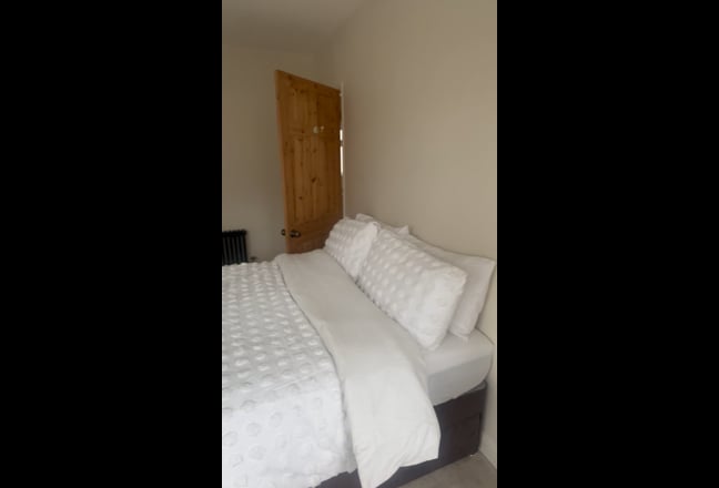 Room available in Heworth  Main Photo