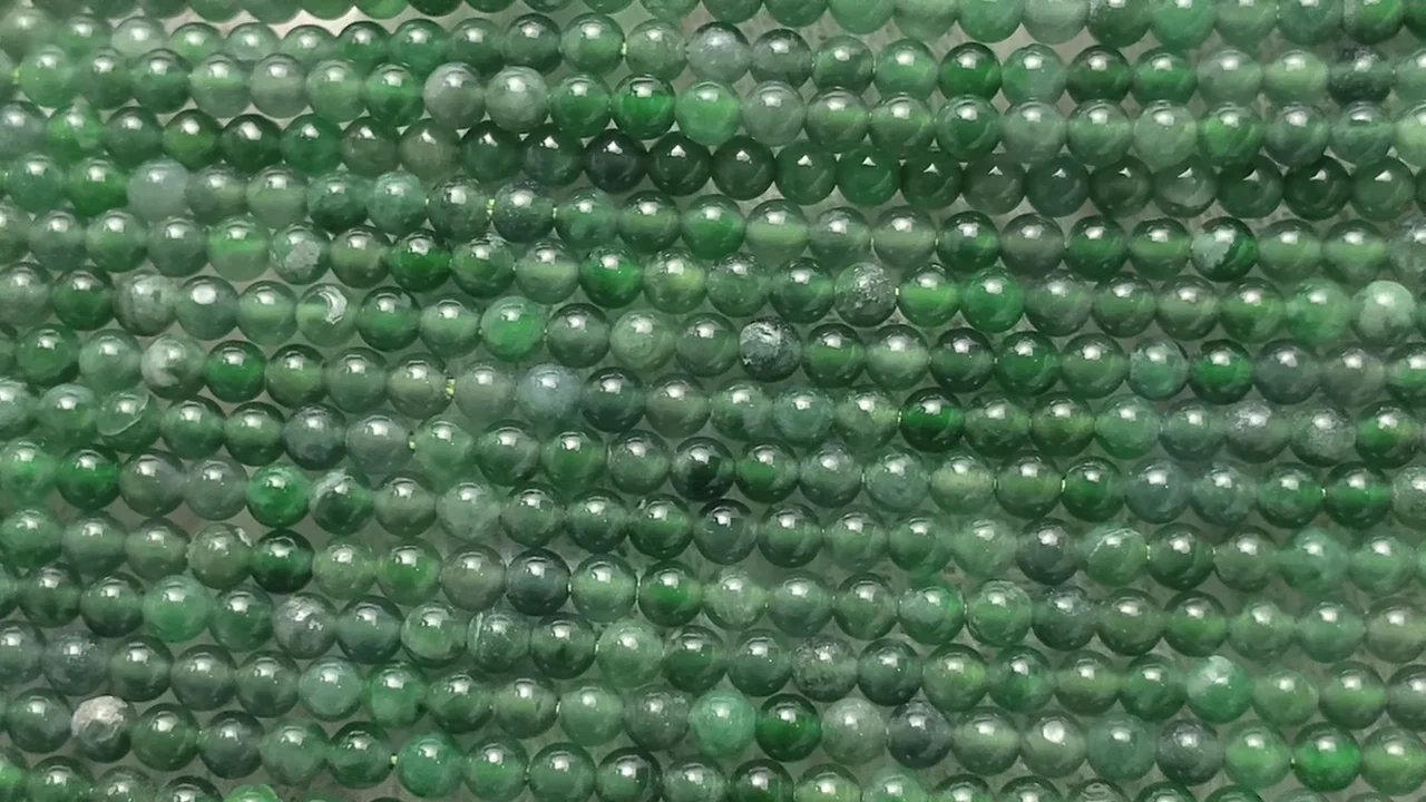 グアテマラ翡翠（ジェイダイト） ラウンド2mm 1連｜天然石ビーズの卸