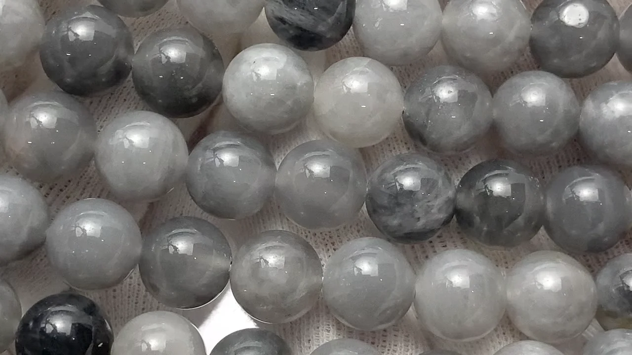 グレークォーツ ラウンド10mm 1連｜天然石ビーズの卸問屋・通販