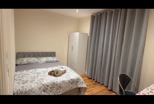 Furnished Private room for rent Main Photo