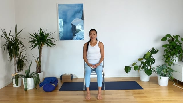 Yoga for Rygg. Uke 6, del 2. Hovedfokus: vridninger. 20 min.