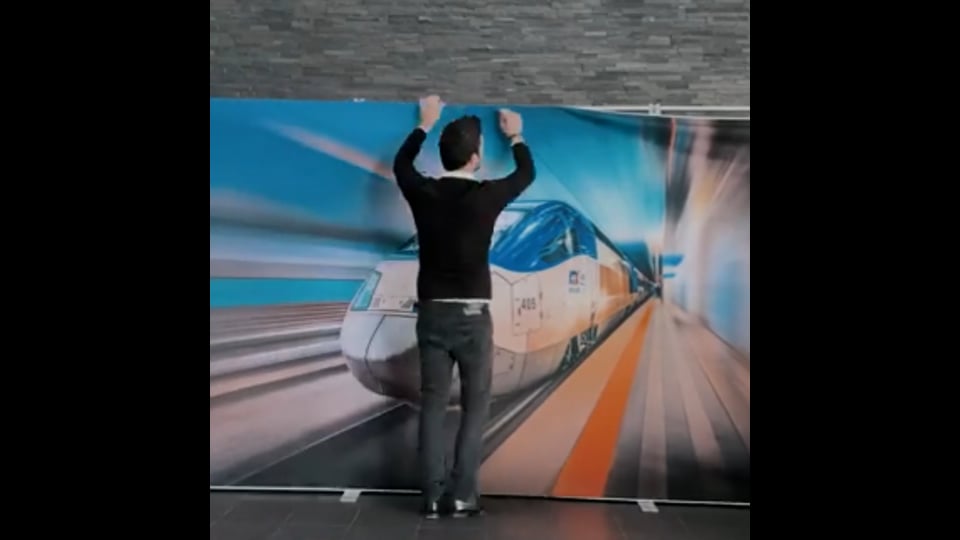 TOTEM LUMINEUX PUBLICITAIRE 'LUMIFRAME'