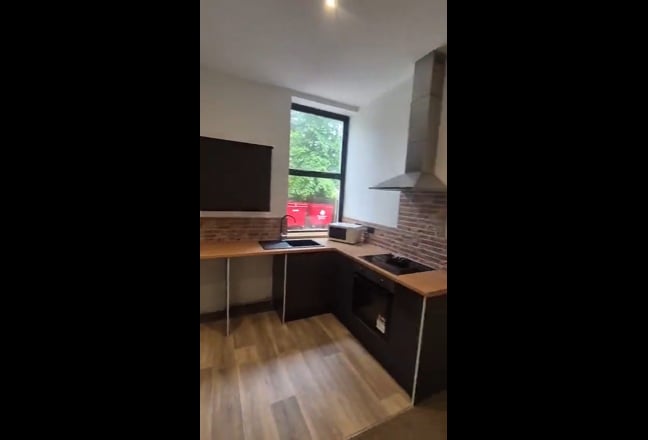 Modern Studio Apartment – Burton, &pound;615 PCM Main Photo