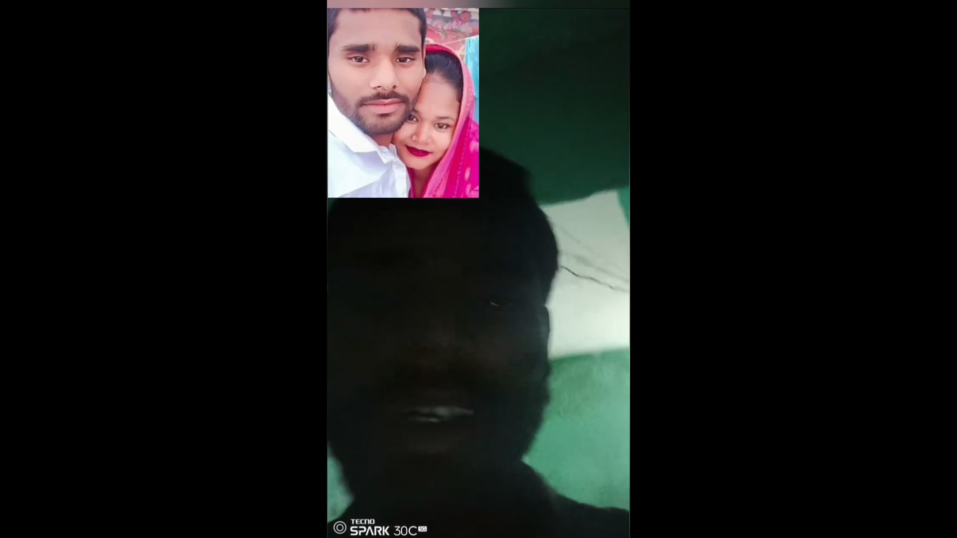 लखीमपुर खीरी जिले के ब्लॉक निघासन क्षेत्र के सिंगाही कस्बे में युवक ने प्रेमिका से धोखा मिलने पर ली फांसी।