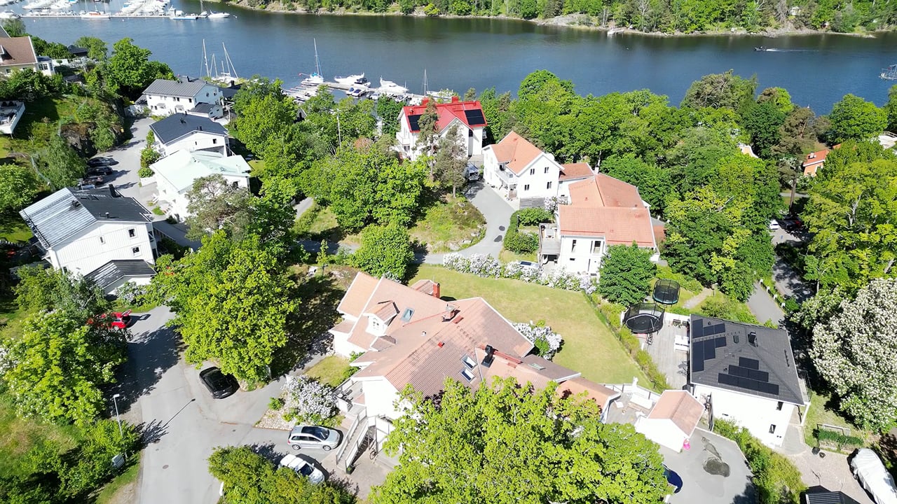 4.5 rum Lägenhet på Allévägen 5C Eknäs - Saltsjö-Boo Nacka kommun - video