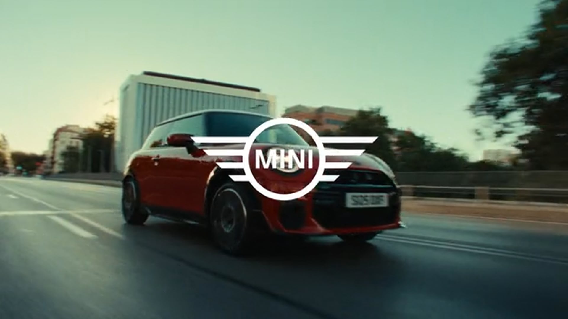 MINI - Cooper DC TVC