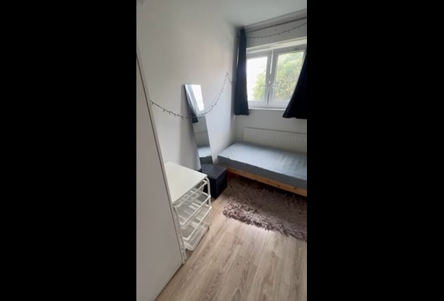 Single Room - SE1 - Zone 1 - near Tower Bridge Main Photo